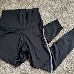 Nike Dri-Fit Yoga Embroidered Leggings 7/8 Size S